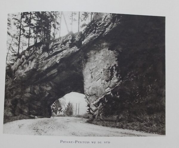 COLLECTIF Monuments historiques du Jura Bernois, Ancien Evêché de Bâle. Neuchâtel, Baconnière, 1929. – Image 4