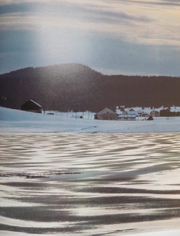 MITTLER (Max) Notre Jura. Le pays secret des français et des suisses. Lausanne, Editions 24 Heures, 1987. – Image 2