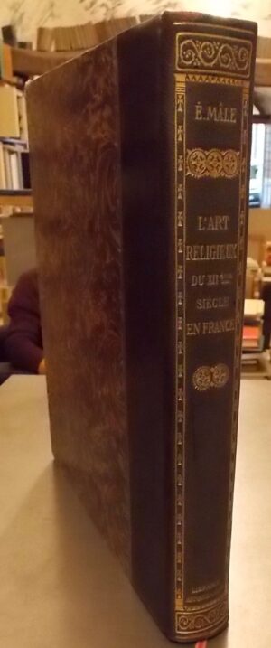 MALE (Emile) L'art religieux du XIIe siècle en France. Etude sur l'origine de l'iconographie du Moyen Age. Paris, Armand Colin, 1924.