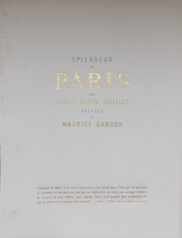 ALBIN GUILLOT (Laure) Splendeur de Paris. Paris, Atelier d'Impressions et de Cartonnages d'Art, [1945] – Image 2