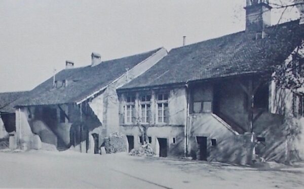 Maison La maison bourgeoise en Suisse. Vol. XXIV: Le canton de Neuchâtel. Zurich, Orell Füssli, 1932. – Image 6