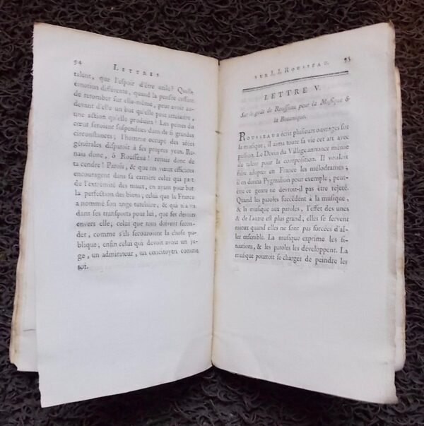 [ROUSSEAU] - STAEL (Germaine, Mademe de) Lettres sur les ouvrages et le caractère de J. J. Rousseau. Nouvelle édition augmentée. Sans lieu et sans nom (Genève ou Paris), 1789. – Image 4