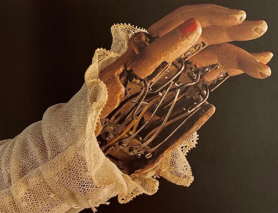 CARRERA (Roland) et al. Androïdes. Les automates des Jaquet-Droz. Lausanne, Scriptar - F. M. Ricci, (1979). – Image 5