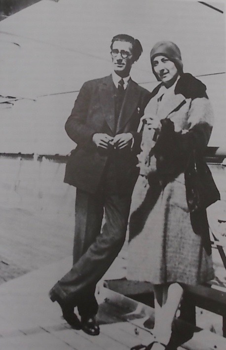 ISTRATI (Panaït) - ROLLAND (Romain) Correspondance intégrale 1919-1935. Saint-Imier, Canevas Editeur, 1990. – Image 2