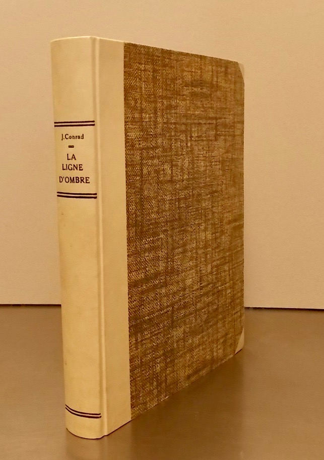 CONRAD (Joseph) La ligne d'ombre. Une confession. Paris, Editions de La Nouvelle Revue Française, 1929.