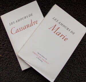 RONSARD (Pierre de) Les Amours de Cassandre - Les Amours de Marie - Les Sonnets pour Hélène. Porrentruy, Aux Portes de France, 1945.