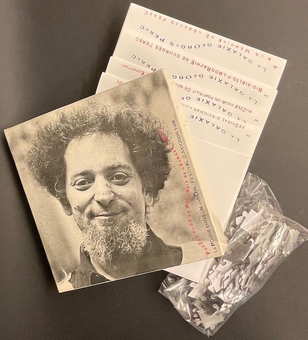 PEREC (Georges) - OULIPO - COLLECTIF Puzzle pour un portrait de Georges Perec Avignon, La Poésie dans un Jardin - Festival d'Avignon, 1988. – Image 4