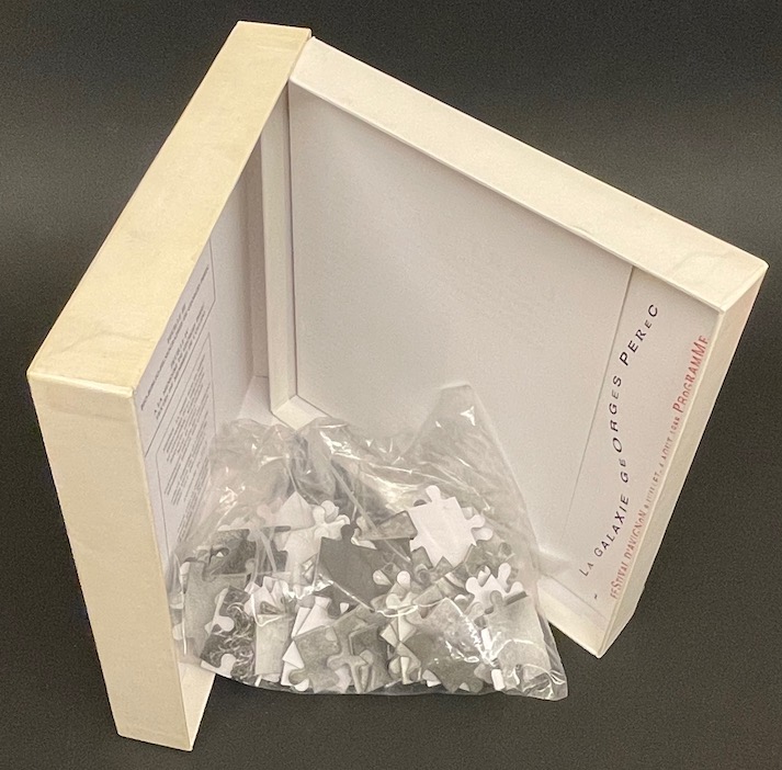 PEREC (Georges) - OULIPO - COLLECTIF Puzzle pour un portrait de Georges Perec Avignon, La Poésie dans un Jardin - Festival d'Avignon, 1988. – Image 5