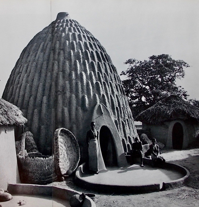 SENGHOR (Léopold Sédar) et al. / HUET (Michel) Afrique africaine. Lausanne, Guilde du Livre, 1963. – Image 3