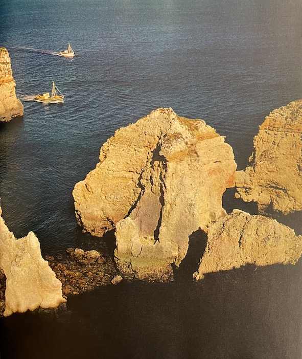 CHANTAL (Suzanne) / ROITER (Fulvio) Algarve, le midi portugais. Lausanne, Guilde du Livre, 1971. – Image 6
