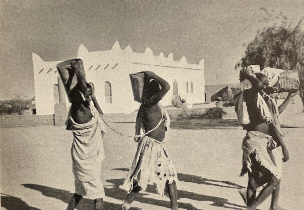 BUHLER (Jean) Sur les routes d'Afrique. De la Méditerranée au Congo. Lausanne, Payot, 1948. – Image 4